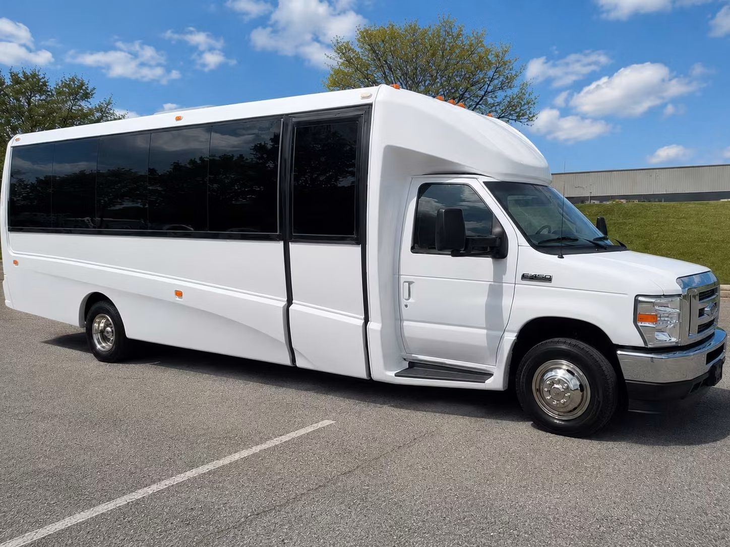 broomfield concert groups love renting a minibus for smaller crowds