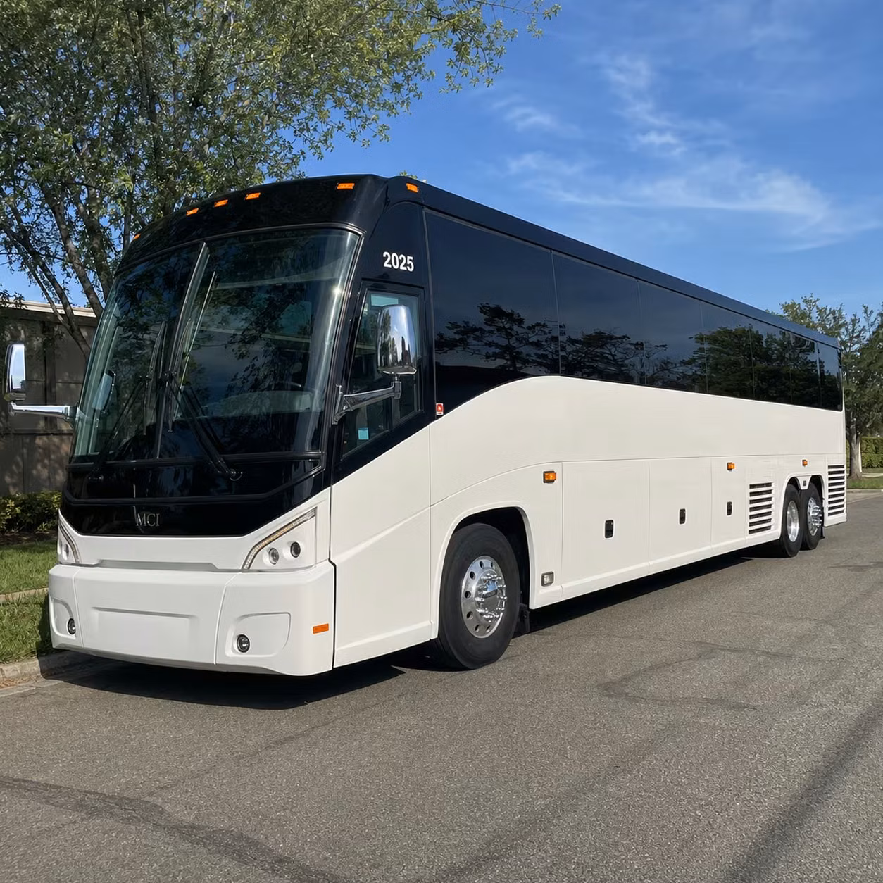 broomfieldcharterbus com makes it easy to book long distance transportation for every type of broomfield group