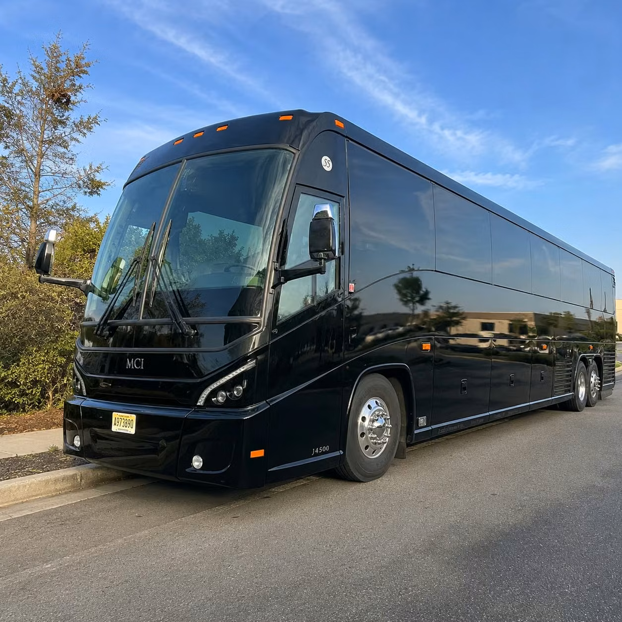 why broomfield government and military coordinators choose broomfieldcharterbus com over a single bus company